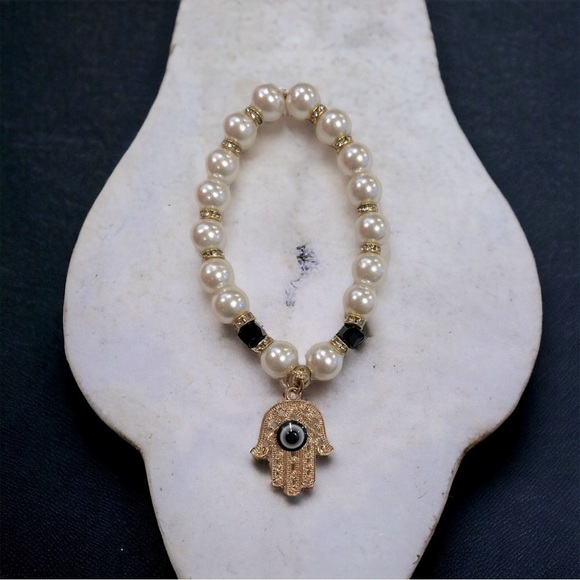 Hamsa Fatima Stretch Charm Bracelet - Picture 2 of 5